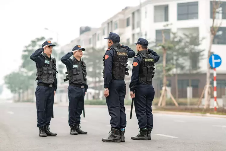 Công ty TNHH Bảo vệ - Vệ sĩ THIÊN LONG VƯƠNG